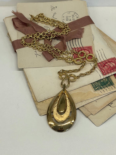Gold Trifari Teardrop Necklace Bloomers and Frocks